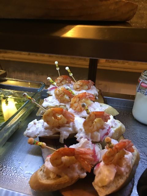 Palma Old Town Sunset Tour and Food Tastings - Plaça Major and the craft market