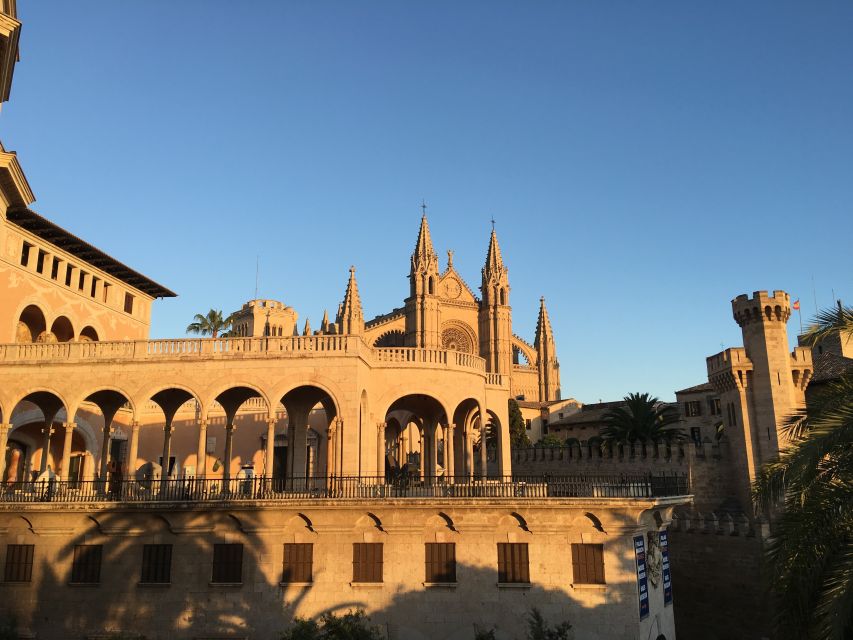 Palma Old Town Sunset Tour and Food Tastings - Plaça del Mercat and Antoni Maura