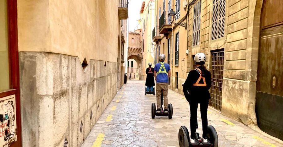 Palma: Private Guided Segway Tour - La Seu, Palma’s Gothic centerpiece