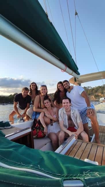 Palma: Private Half-Day Sailing Trip with Tapas & Drinks - Leaving Palma from Real Club Náutico