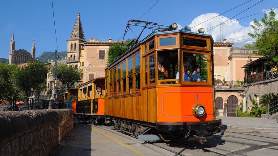 Palma: Tramuntana Full-Day Tour with Sóller Train and Lunch - Why this Palma day trip works so well
