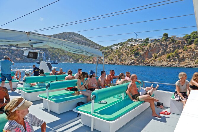 Paradise 4h Catamaran Tour of Mallorca and Puerto Andratx - Cala d’Egos, the first 25-minute swim