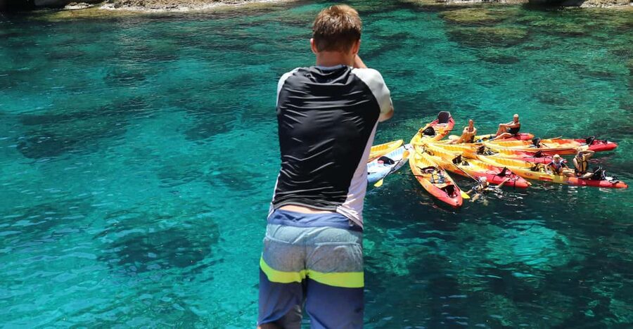 Pollença: Kayak and Coasteering Cliff Jumping - Paddling 1.5 kilometers along Mallorca’s north coast