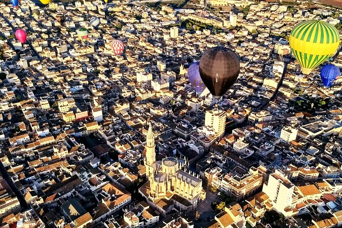 Private Balloon Flight Over Mallorca for Two People - Breakfast and the extras worth arranging