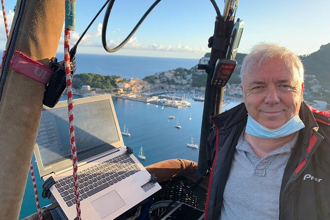 Private Balloon Flight Over Mallorca for Two People - What the $963.29 price really buys