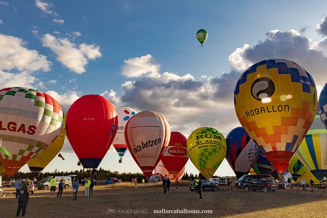 Private Exclusive Ballooning Experience for 4 over Mallorca - Private space and the value of the price