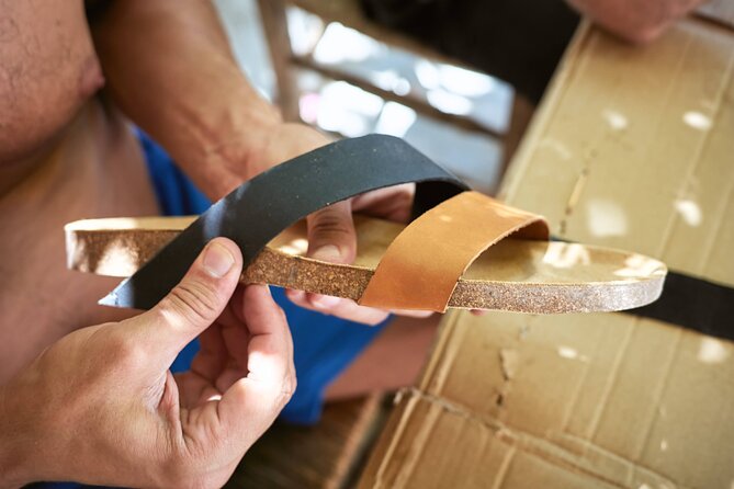 Private Sandal Making in Palma de Mallorca - What the extra food and pool time mean