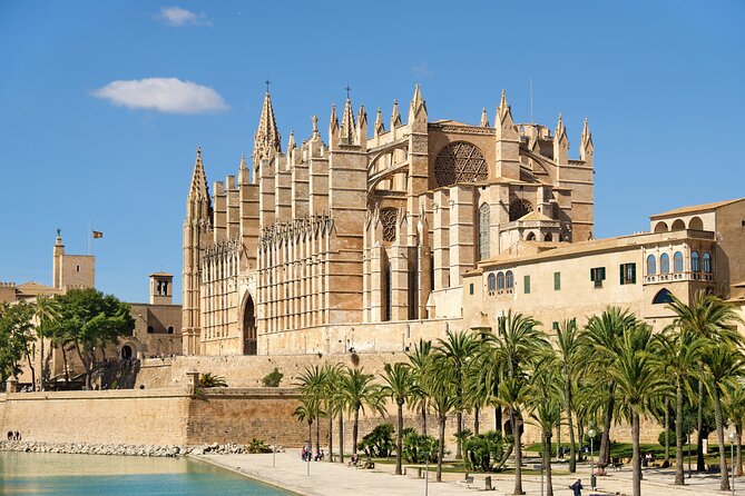 Private Tour: Palma de Mallorca Old Town, Palma Cathedral and Cruise - Who will enjoy this Palma tour most?