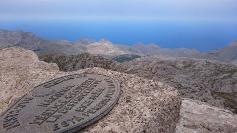 Puig Massanella , the highest accessible summit on Mallorca - Booking flexibility and final decision