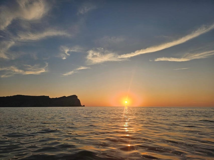 Sant Elm: Guided Kayak Sunset Tour with Picnic in a Cove - Should you book the kayak sunset tour?