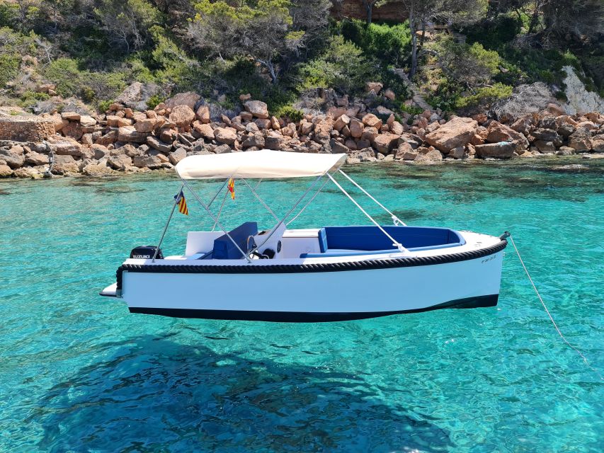 Santa Ponsa: Private Boat Rental with No Licence Necessary - The real price, including the group math