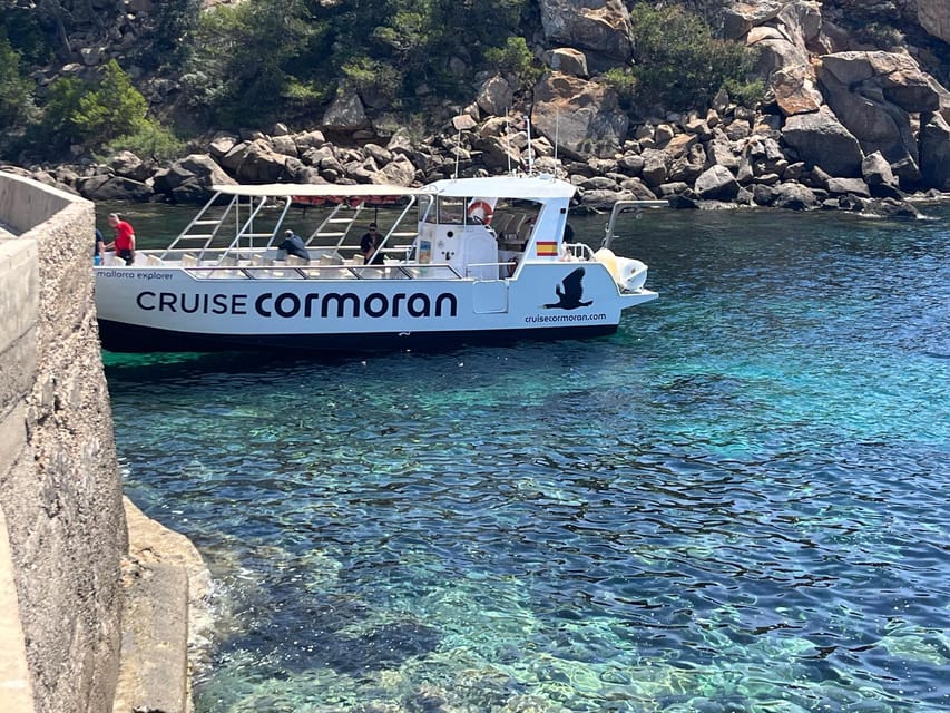 Santa Ponta/Peguera: Dragonera Island Cruise with Swim Stop - The island cove and the return swim stop