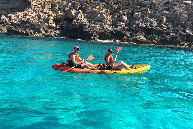Sea Caves Kayak Tour in Mallorca - Snorkeling, swimming, and time to relax