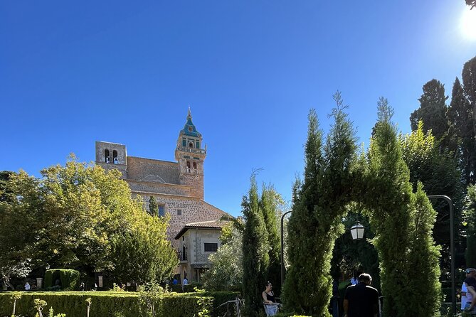 Secret Corners and Tastes of Mallorca by Private SUV Tour - Sóller and the centenary tram