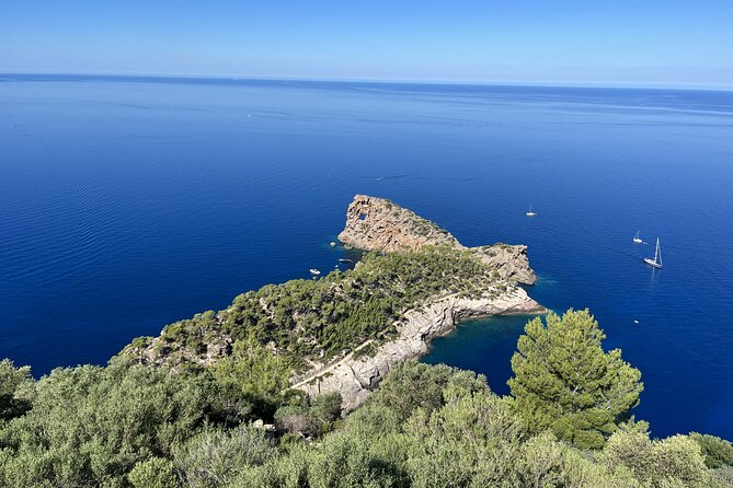Secret Corners and Tastes of Mallorca by Private SUV Tour - Sa Foradada: a short stop with a wide view