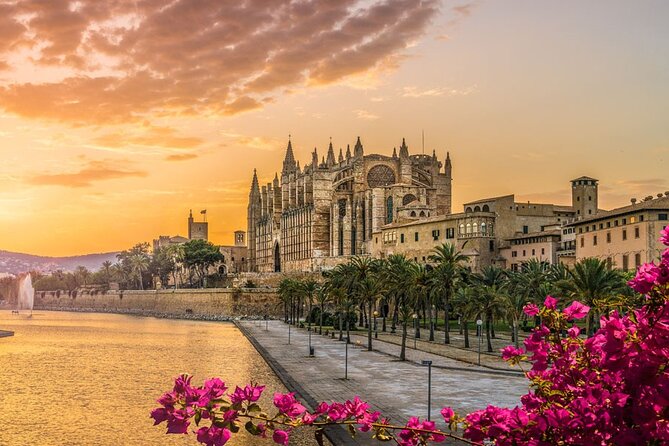 Self-Guided Audio Tour - The Legends of Palma - The former Arabian fort and royal palace