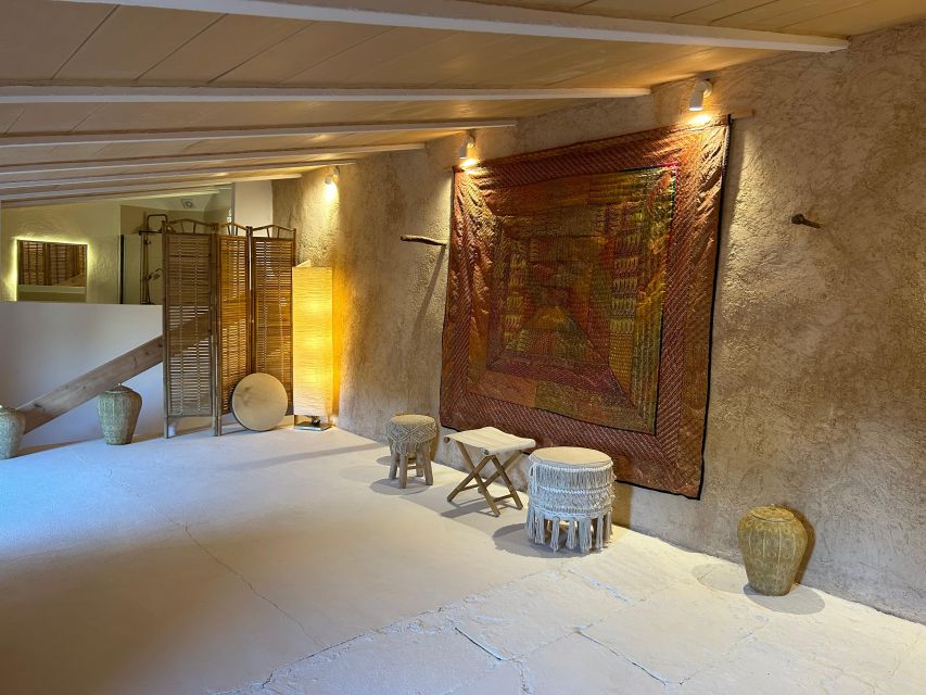 Ses Salines - Vida Magica Mallorca: Relax Yoga Class - Entering Casa Magica in the center of Ses Salines