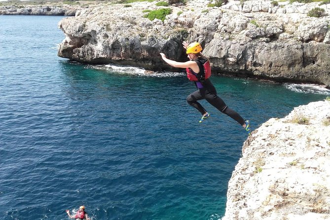 Shore Excursion: Coasteering in Mallorca - The first jumps are your confidence test