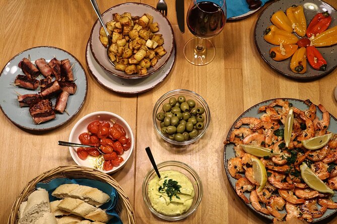 Spanish Cooking Class Palma meals+drinks 7 dishes Full meals - Starting opposite Palma’s Olivar Market