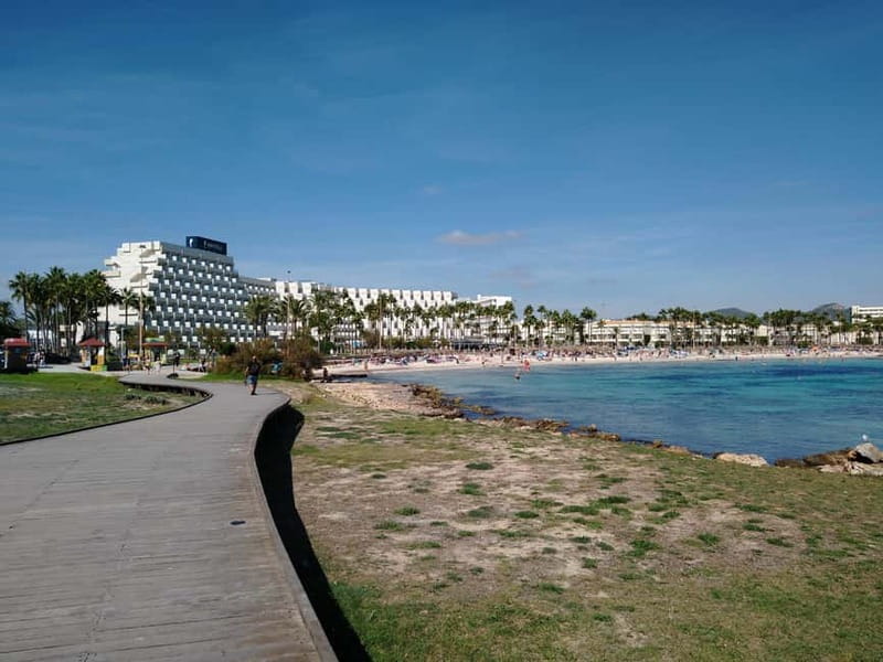 Travel and play tennis in Mallorca - Who should book this day?