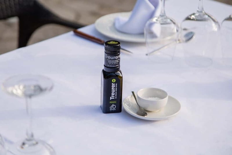 Treurer: Olive Oil Night. Gastronomic experience - From Mallorcan olive grove to family project