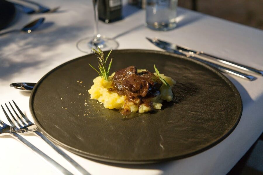 Treurer: Olive Oil Night. Gastronomic experience - Five courses with olive oil at the center