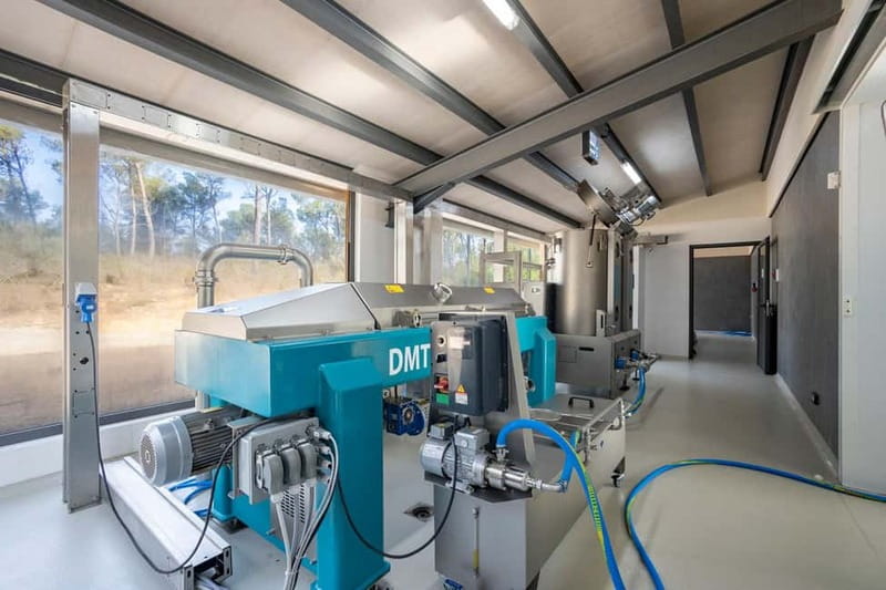Treurer: Olive Oil Night. Gastronomic experience - Inside the 45-minute olive mill visit
