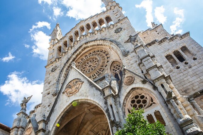 Valldemosa and Valley of Soller Tour in Mallorca - Sóller: citrus, art, and modernist details