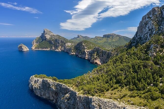 Valldemossa lookouts and S'Estaca - What makes this Valldemossa walk worth considering