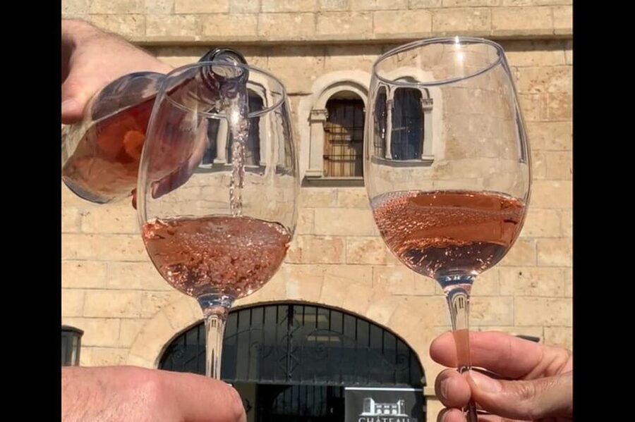 Wine Tasting - wines from the smallest wineries 3 wines - The sommelier’s role